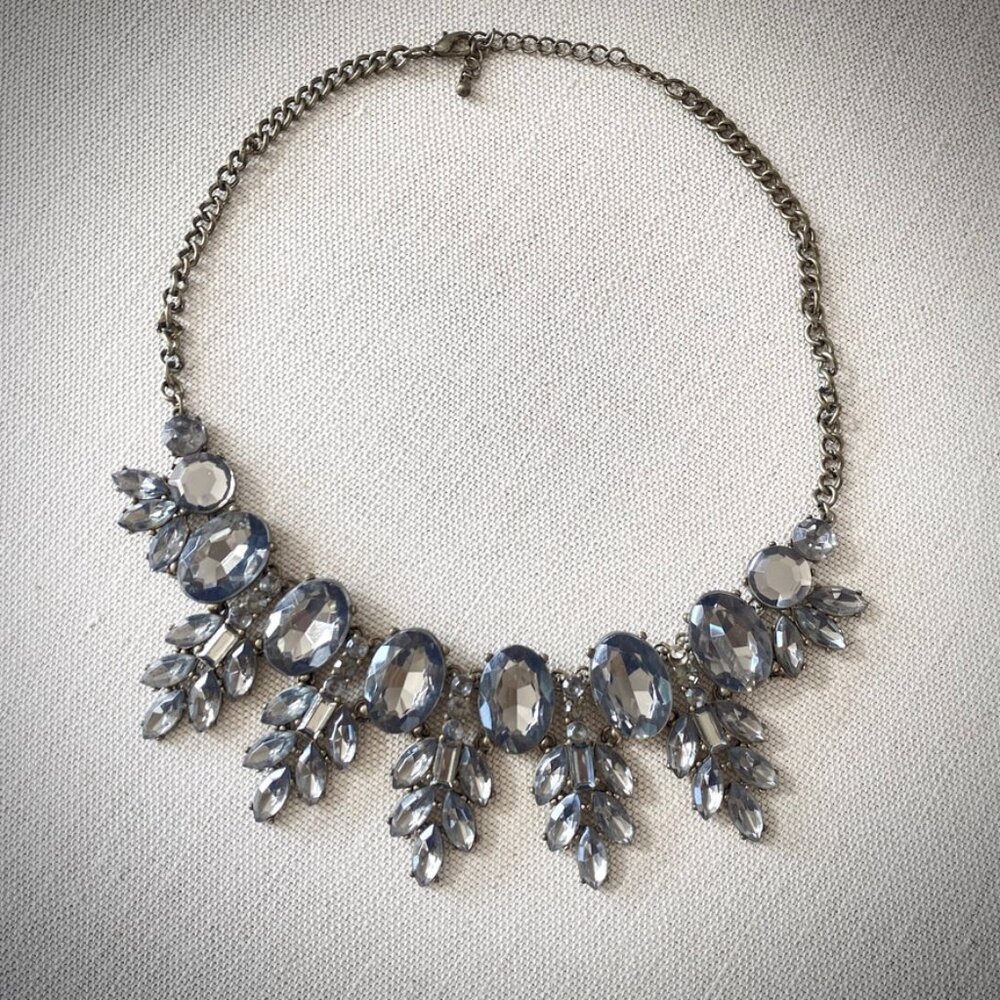 Statement Necklace in Grey
